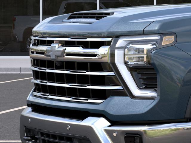 2026 Chevrolet Silverado 3500HD Crew Cab, Long Bed, LTZ Dual Rear Wheel, RWD