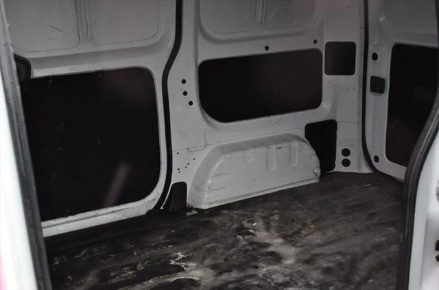 2019 Nissan NV200 S