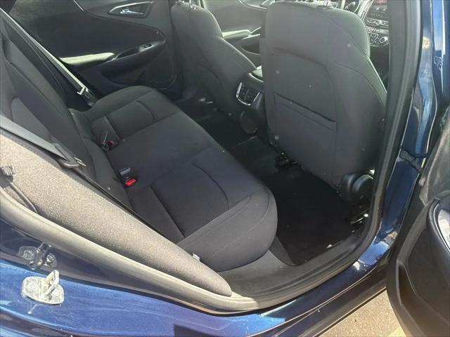 2021 Chevrolet Malibu FWD LT