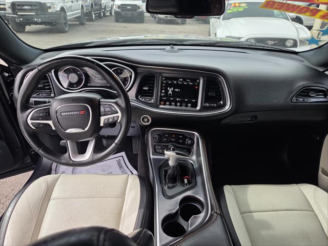 2018 Dodge Challenger SXT Plus