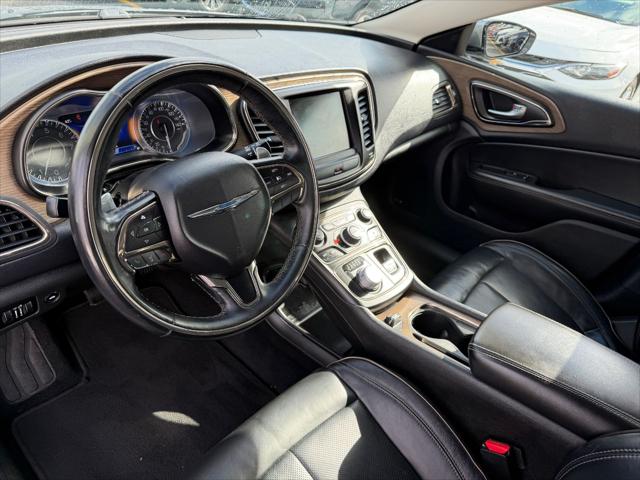 2015 Chrysler 200 C