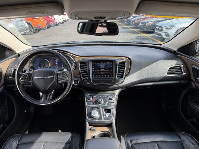 2015 Chrysler 200 C