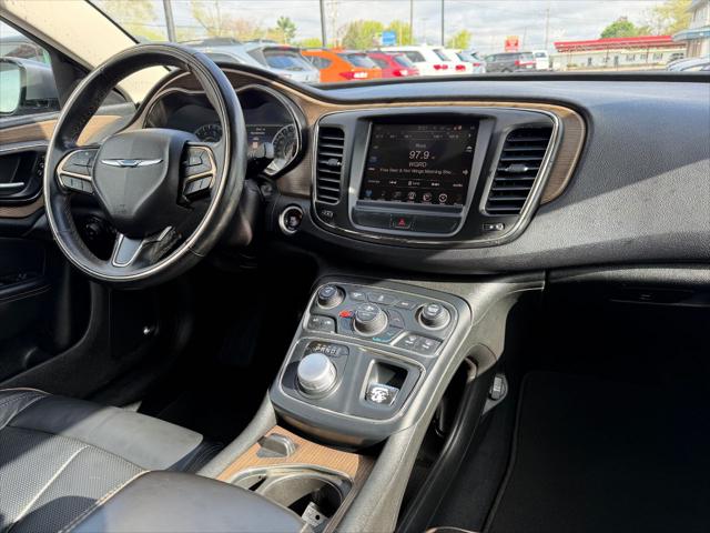 2015 Chrysler 200 C