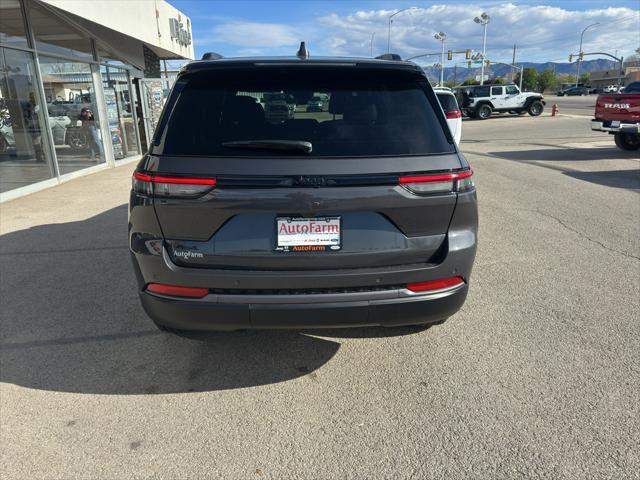 2026 Jeep Grand Cherokee Altitude 4x4
