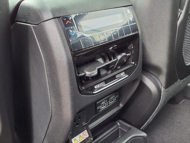 2026 Jeep Grand Cherokee L Altitude 4x4