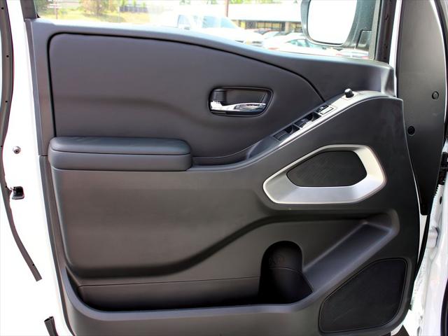 2026 Nissan Frontier Crew Cab Long Bed SV 4x4