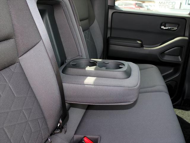 2026 Nissan Frontier Crew Cab Long Bed SV 4x4