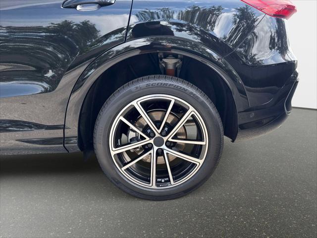 2026 Audi Q5 Premium Plus TFSI quattro S tronic