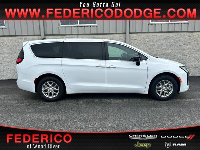 2027 Chrysler Pacifica PACIFICA SELECT
