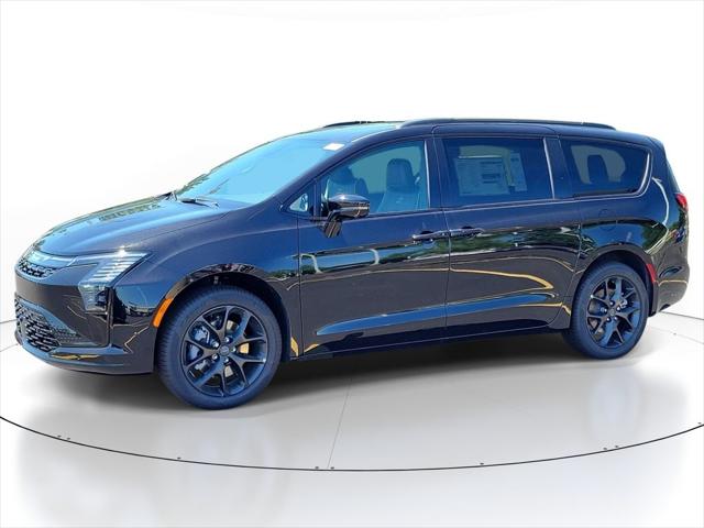 2027 Chrysler Pacifica Limited AWD