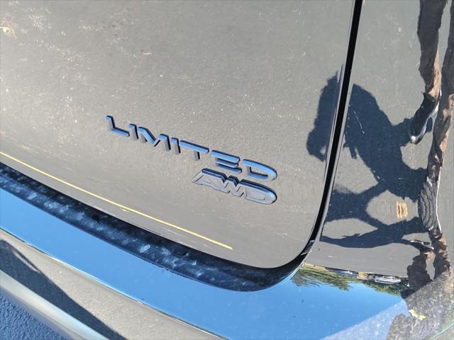 2027 Chrysler Pacifica Limited AWD