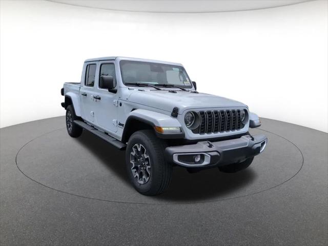 2026 Jeep Gladiator GLADIATOR SAHARA 4X4