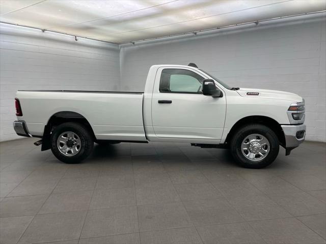 2026 RAM Ram 2500 RAM 2500 TRADESMAN REGULAR CAB 4X2 8 BOX 2026 RAM Ram 2500 RAM 2500 TRADESMAN REGULAR CAB 4X2 8 BOX