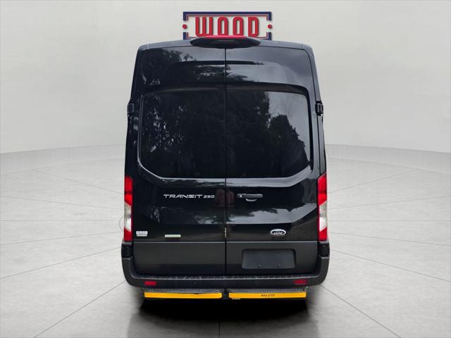 2023 Ford Transit Cargo Van Base