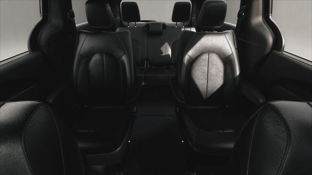 2027 Chrysler Pacifica PACIFICA SELECT AWD