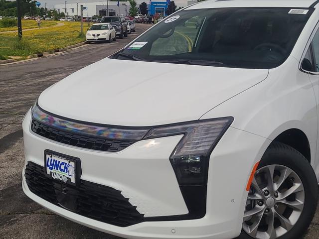 2027 Chrysler Pacifica Select