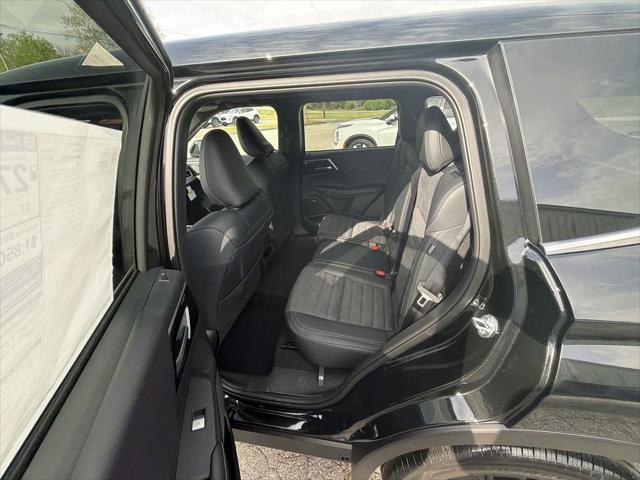 2026 Mitsubishi Outlander LE 1.5T S-AWC