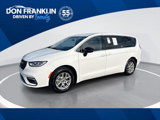 2024 Chrysler Pacifica Touring L for sale in Nicholasville, KY