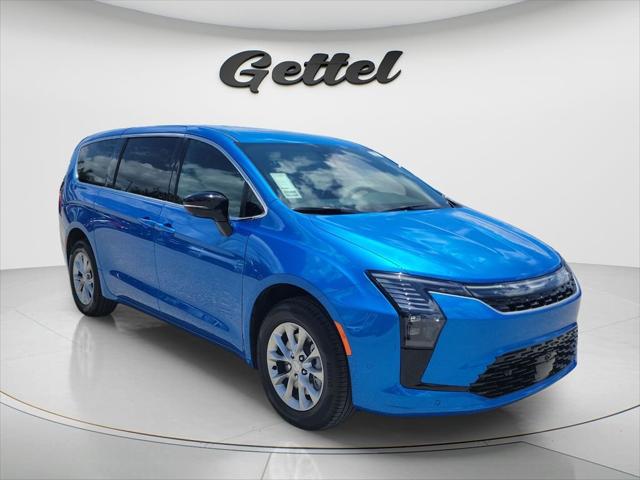 2027 Chrysler Pacifica PACIFICA SELECT AWD
