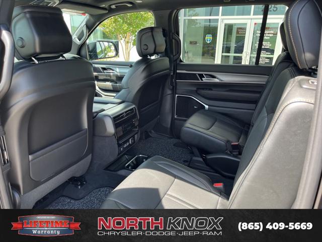 2026 Jeep Grand Wagoneer L 4x4