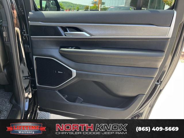 2026 Jeep Grand Wagoneer L 4x4