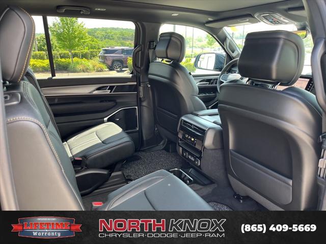 2026 Jeep Grand Wagoneer L 4x4
