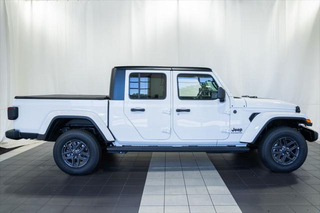 2026 Jeep Gladiator GLADIATOR SPORT S 4X4 2026 Jeep Gladiator GLADIATOR SPORT S 4X4