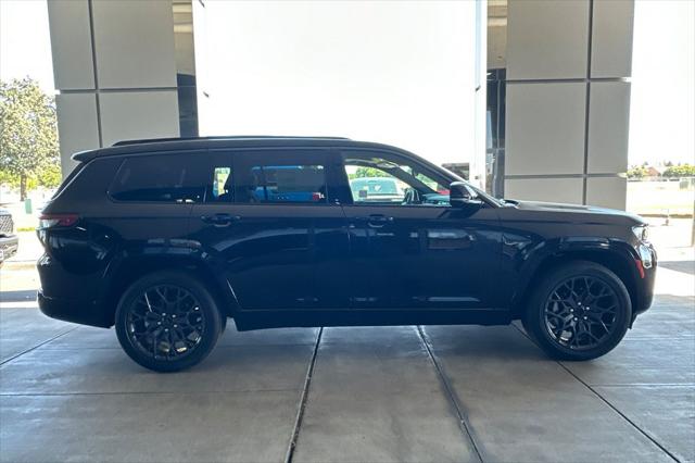2026 Jeep Grand Cherokee GRAND CHEROKEE L SUMMIT 4X4