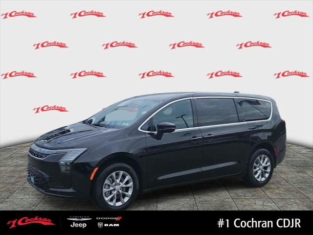 2027 Chrysler Pacifica Select for sale in Natrona Heights, PA