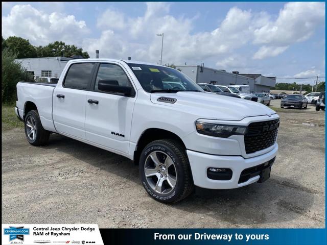 2026 RAM 1500 RAM 1500 EXPRESS CREW CAB 4X4 64 BOX