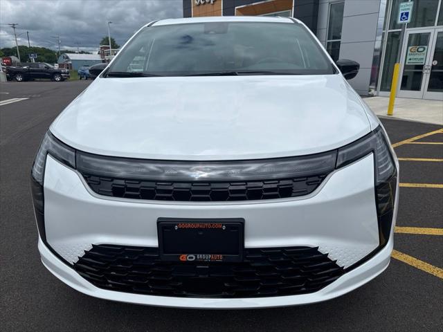 2027 Chrysler Pacifica PACIFICA SELECT AWD