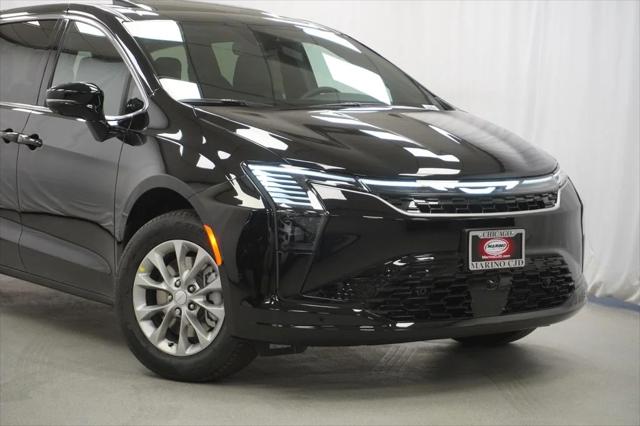 2027 Chrysler Pacifica PACIFICA SELECT AWD