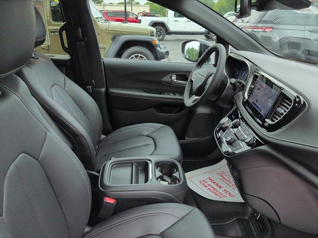 2027 Chrysler Pacifica PACIFICA SELECT 2027 Chrysler Pacifica PACIFICA SELECT