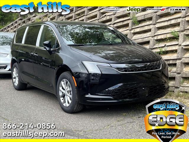 2027 Chrysler Pacifica Select for sale in Greenvale, NY