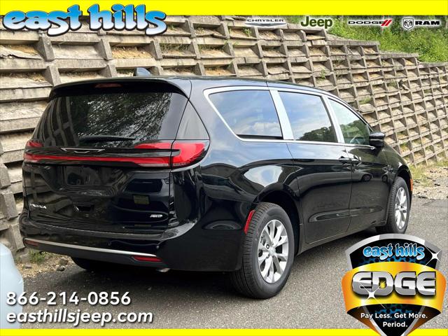 2027 Chrysler Pacifica PACIFICA SELECT AWD