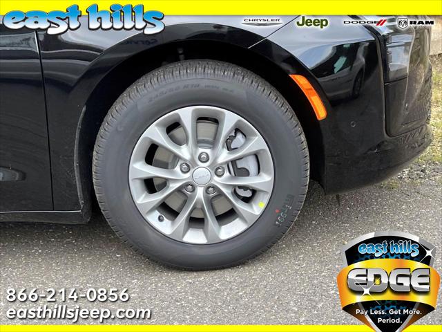 2027 Chrysler Pacifica PACIFICA SELECT AWD