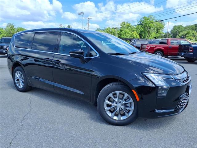 2027 Chrysler Pacifica PACIFICA SELECT AWD 2027 Chrysler Pacifica PACIFICA SELECT AWD