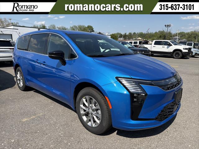2027 Chrysler Pacifica PACIFICA SELECT AWD