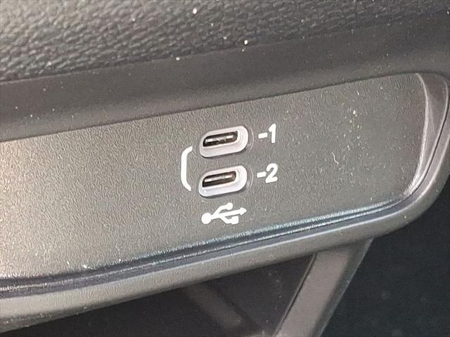 2027 Chrysler Pacifica Select AWD