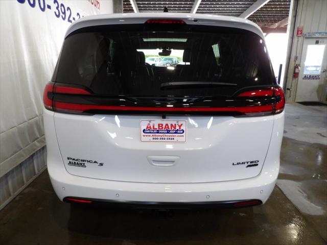 2027 Chrysler Pacifica Limited