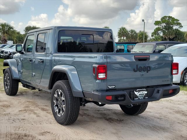 2026 Jeep Gladiator GLADIATOR SAHARA 4X4