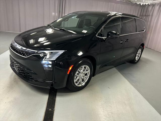 2027 Chrysler Pacifica PACIFICA SELECT 2027 Chrysler Pacifica PACIFICA SELECT