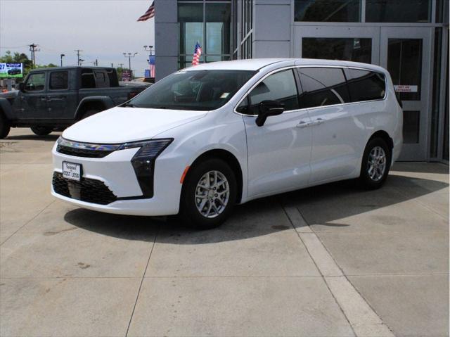 2027 Chrysler Pacifica PACIFICA SELECT