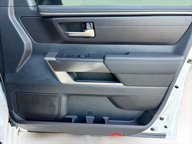 2026 Toyota Tundra SR5 CrewMax 5.5' Bed