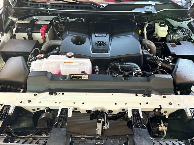 2026 Toyota Tundra SR5 CrewMax 5.5' Bed