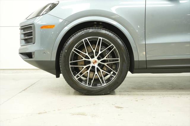 2026 Porsche Cayenne Unknown