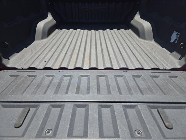 2023 GMC Canyon 4WD Crew Cab Short Box AT4
