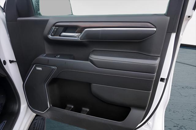 2023 GMC Sierra 1500 4WD Crew Cab Short Box SLT