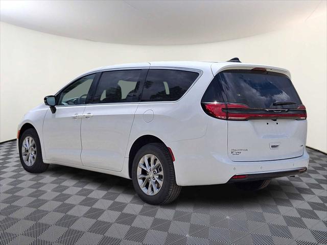 2027 Chrysler Pacifica PACIFICA SELECT AWD