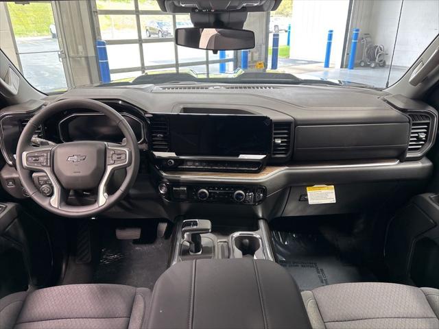 2026 Chevrolet Silverado 1500 4WD Crew Cab Short Bed LT Trail Boss